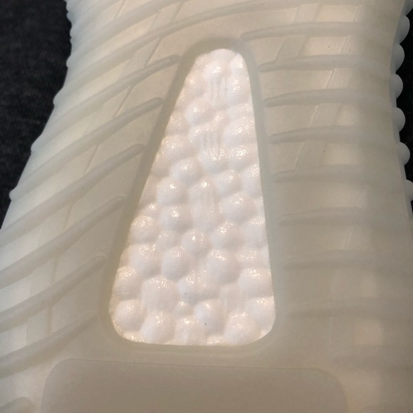 Yeezy Tint blues size 4 *sold - Picture 5 of 8